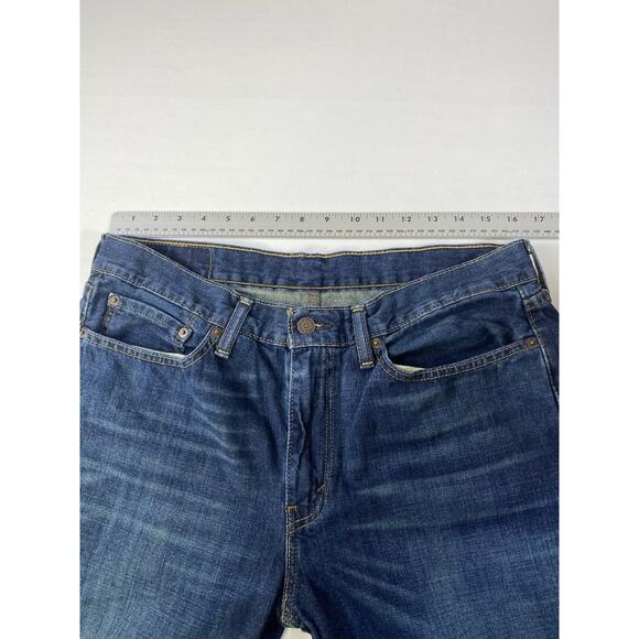 Levi's 514 Jeans Mens 34 x 32 Straight Leg Regular Fit Medium Wash Denim - Picture 5 of 7